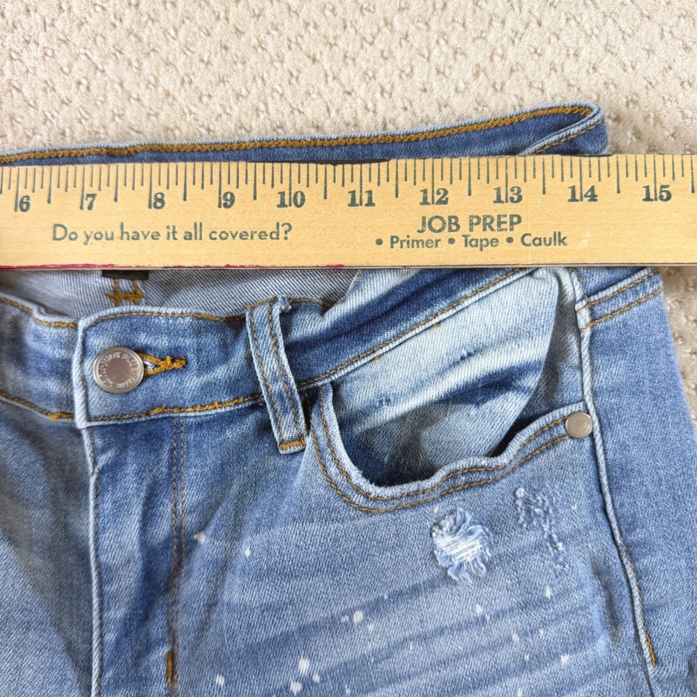 Judy Blue Boyfriend Jeans 7/28 Distressed RawHem Bleach Splatter Thrashed Ripped - Picture 3 of 10